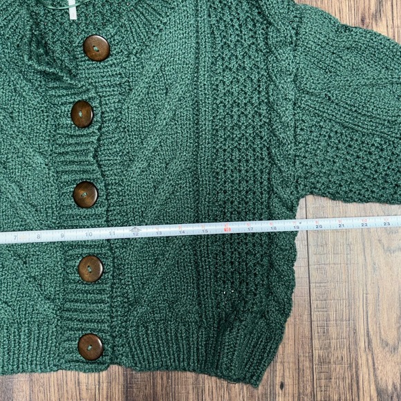 Free People Bonfire Cardi Cropped Button Up Cable Knit Green Boho Cottagecore S - Picture 5 of 9